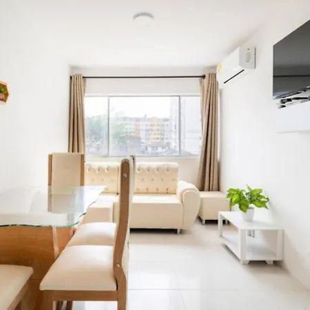 Apartamento Apto Torre Primi Cerca A La Playa, Aeropuerto Y Al Centro Cartagena