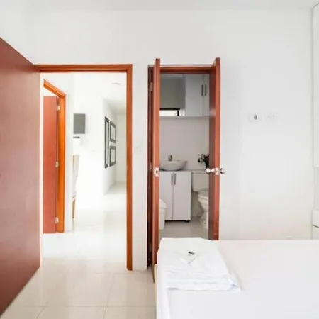 Apto Torre Primi Cerca A La Playa, Aeropuerto Y Al Centro Apartamento *